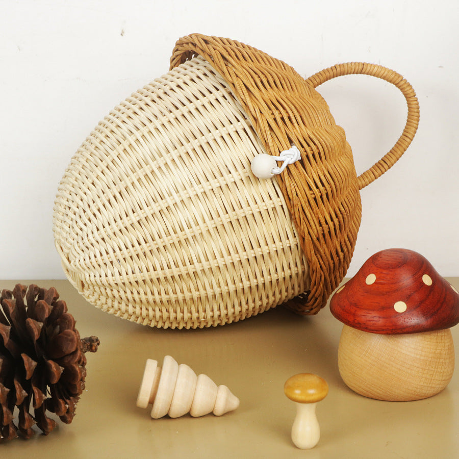 Vine woven acorn bag